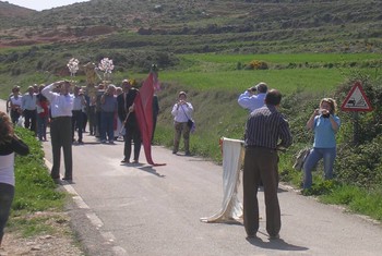 SAN JORGE 2007. SALUDO DE LOS ABANDERADOS (Foto: Manuel Lozano)